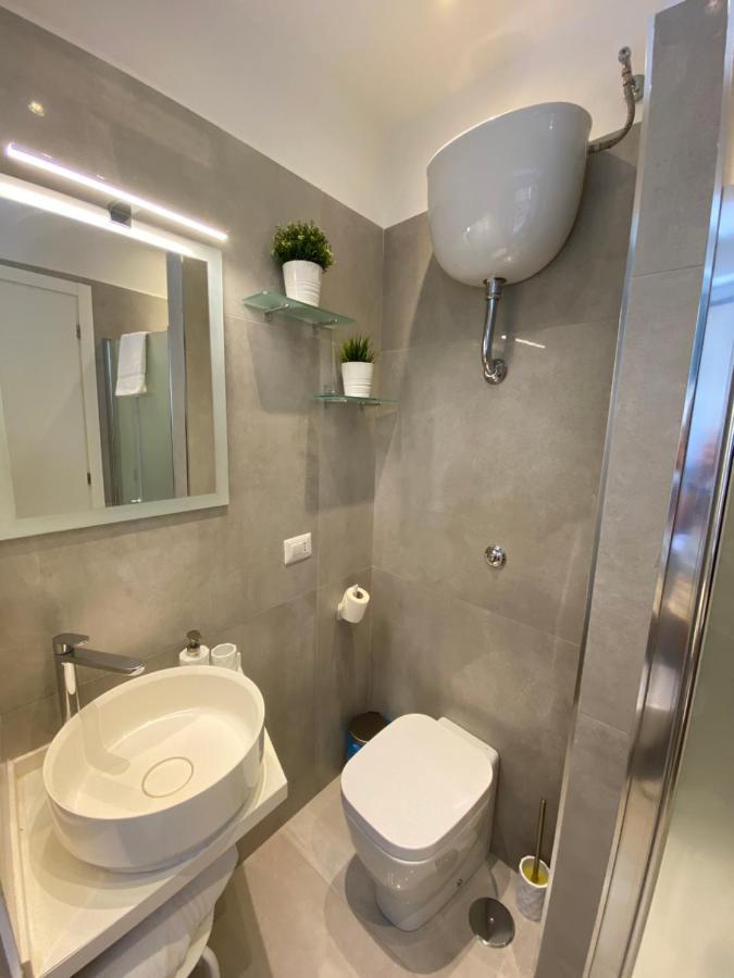 Casa Vacanze Santa Teresella 40 Napoli Exterior foto